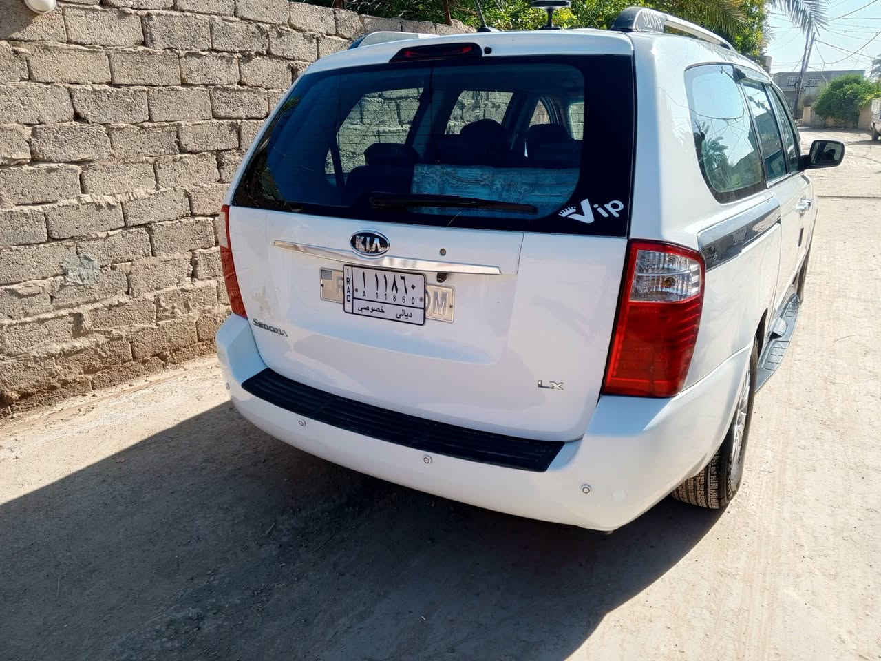 السلام عليكم كيا سيدونا 2009للبيع حادثه جاملغ امامي وباب سايق  حداديه صدر مكينه كير  مكفولات رقم ديالى مشروع وطني  للستفسار الاتصال على الرقم  *********** السعر 133وبيها مجال حك جيتك
