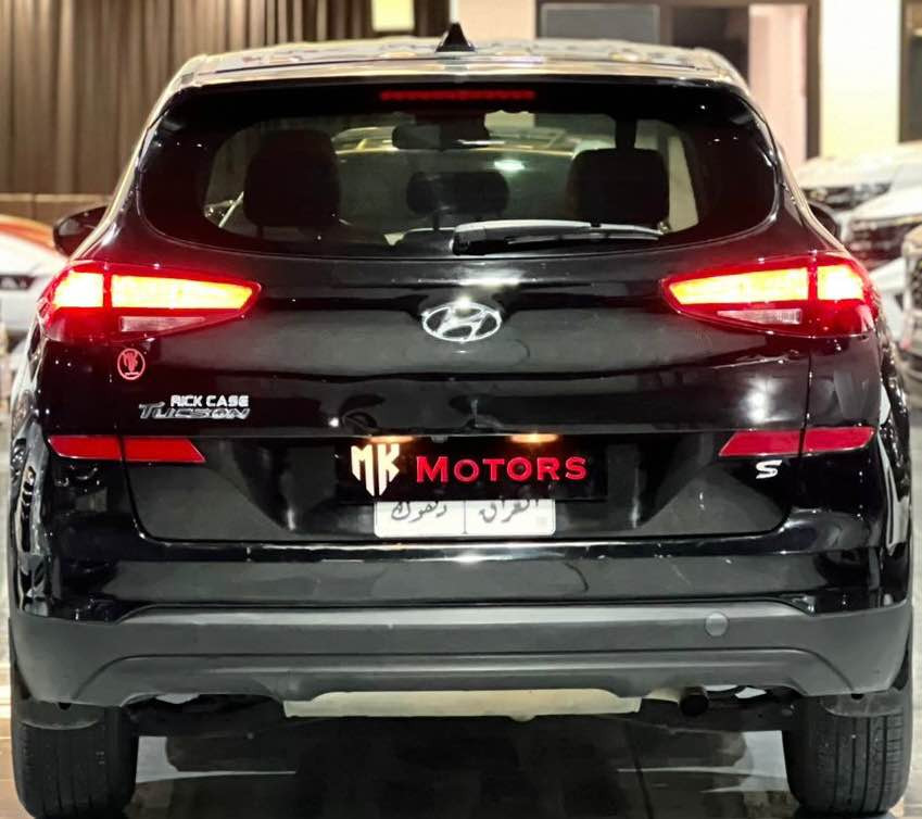 هيونداي تكسون  امريكي معرك2.0  موديل 2019        
حادث خفيف  فقط  ربع بولند صبغ بدون دواخل      عنوان دهوك. سعر153  مجال )***********
*********** دهوك, العراق
