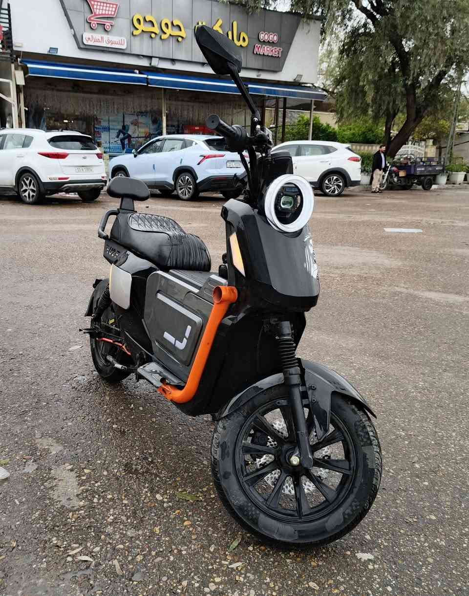 السلام عليكم 
دراجة شحن نوع U2 دراجة نضيفة جداً 
سعر 500 مكاني بغداد 
***********
