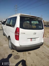 ستاركس • ٢٠١٨ • العنوان الكوت