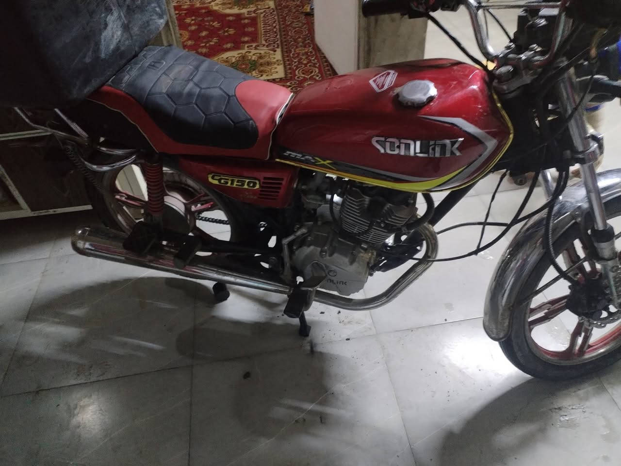 سلام عليكم دراجه سونك مكينه 150ما مفتوحه مديل2022 دراجه حلوه خير من الله للبيع سعر550بيه مجال حك الجيه رقم ***********  متواجد واتساب وتصال اوراق موجوده
