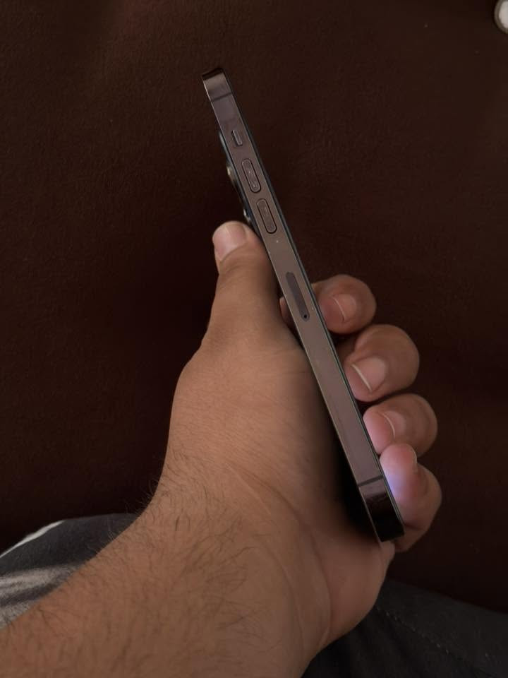 السلام عليكم
Iphone 14 promax 
اللون البنفسجي
ذاكرة ٥١٢
بطارية مبدل جديدة اصلي ١٠٠٪؜ 
شاشة مبدل اصلي اكرر اصلي
في ايدي شغال 
الجهاز كله بحالة الوكالة وراجع وتر
للبيع او المراوس ايفون فقط
سعر البيع ٥٥٠ وبيه مجال بسيط
متوفر واتساب :***********
