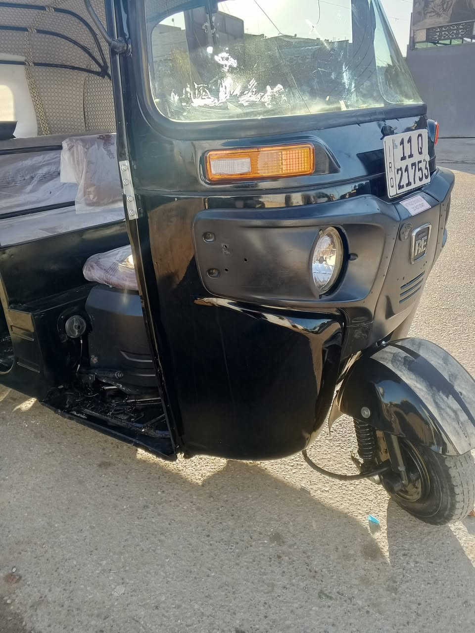 سلام عليكم تكتك 2017 رقم أو سنويه بغداد بسمي تحويل ثاني يوم بيها تعمير كاعيه سائق مبدله اصليه شركه او جارده صبغتها عام تكتك حلوه أو جديده مابيها نقص  ول صبغ جماليه بس مكاني بغداد الرشاد *********** اتصل وتدلل
