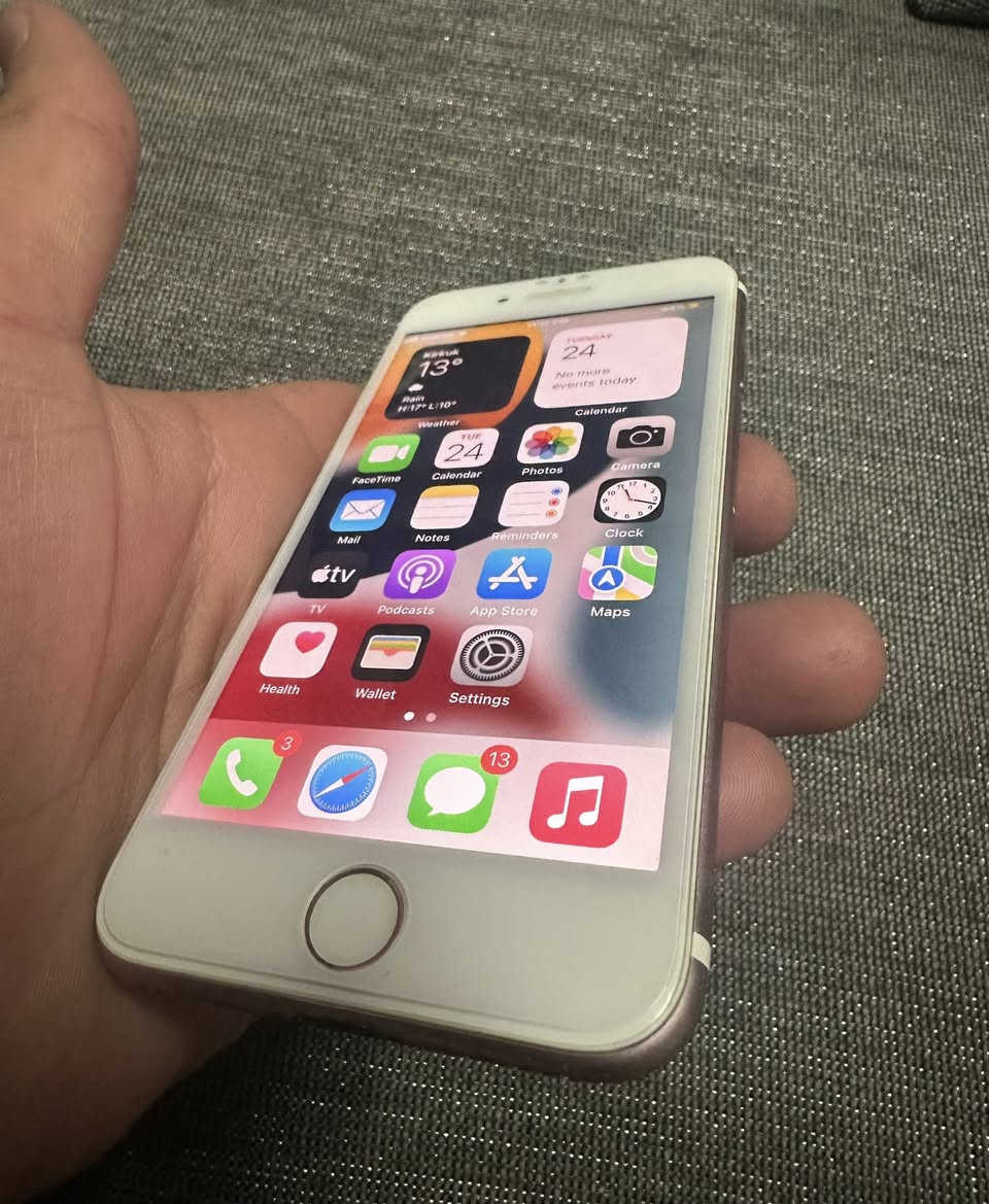 ايفون 7 للبيع  ذاكره 32 جهاز نظيف كل شي شغال بيها كامره بصمه سيمكارت سماعه كل عيب مابي السعر 45 الف


**إذا كنت صاحب هذا الإعلان وتريد حذفه لأي سبب، رجاءا أرسل رسالة إلى الدعم الفني**