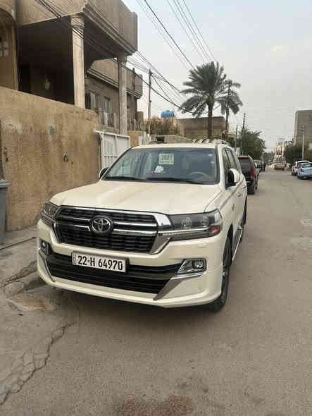 لاندكروز 2021  GXR فطيم  كراند تورنك
‏6V سلندر 4000
مكفول فقط الي موضح بصوره رقم اربيل 
ماشيه 45 الف كيلو
فول مواصفات. 
4 بصمه
سلايت
باب خلفي كهرباء
فور ويل4X4
زراك لايت 
اشارة جانبيه
8 ايرباك 
حساس امامي خلفي بلادي
شاشات خلفيه 
داخل بيج
كراسي الاماميه كهرباء 
دشبول لكزز ليزري
السعر 530 بيه مجال 
مكان السياره. بغداد الدوره شارع ابو طياره
رقم الهاتف ***********
