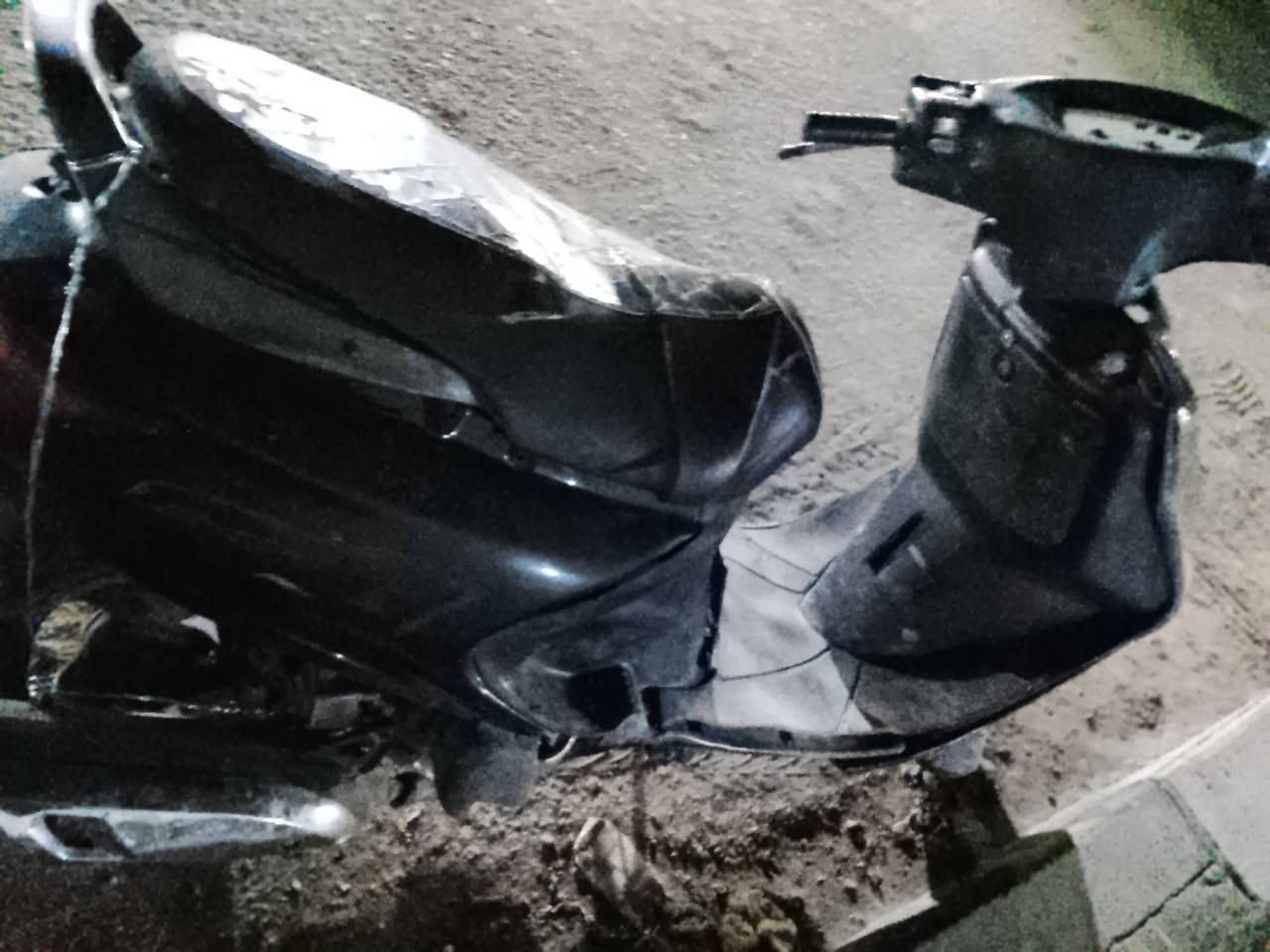 السلام عليكم فراشه للبيع شغاله كلشي مابيه هندر واحد شرط عوزه باتري السعر 200وبيه مجال المكان نجف شراي يراسلني خااص خادم


**إذا كنت صاحب هذا الإعلان وتريد حذفه لأي سبب، رجاءا أرسل رسالة إلى الدعم الفني**