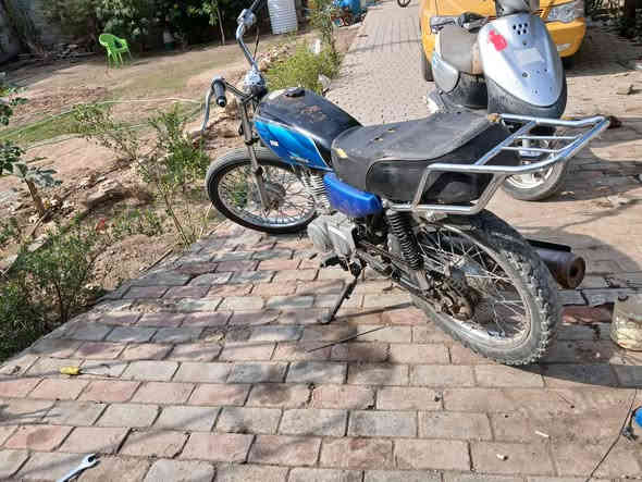 للبيع دراجات اربعه كير محركاتهن حلو ناعمه شلعه معدل حلو سعر لوحده 180 مكاني كربلاء الاستفسار ***********
