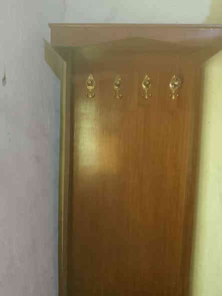 غرف نوم للبيع نضيف تسكام ***********
