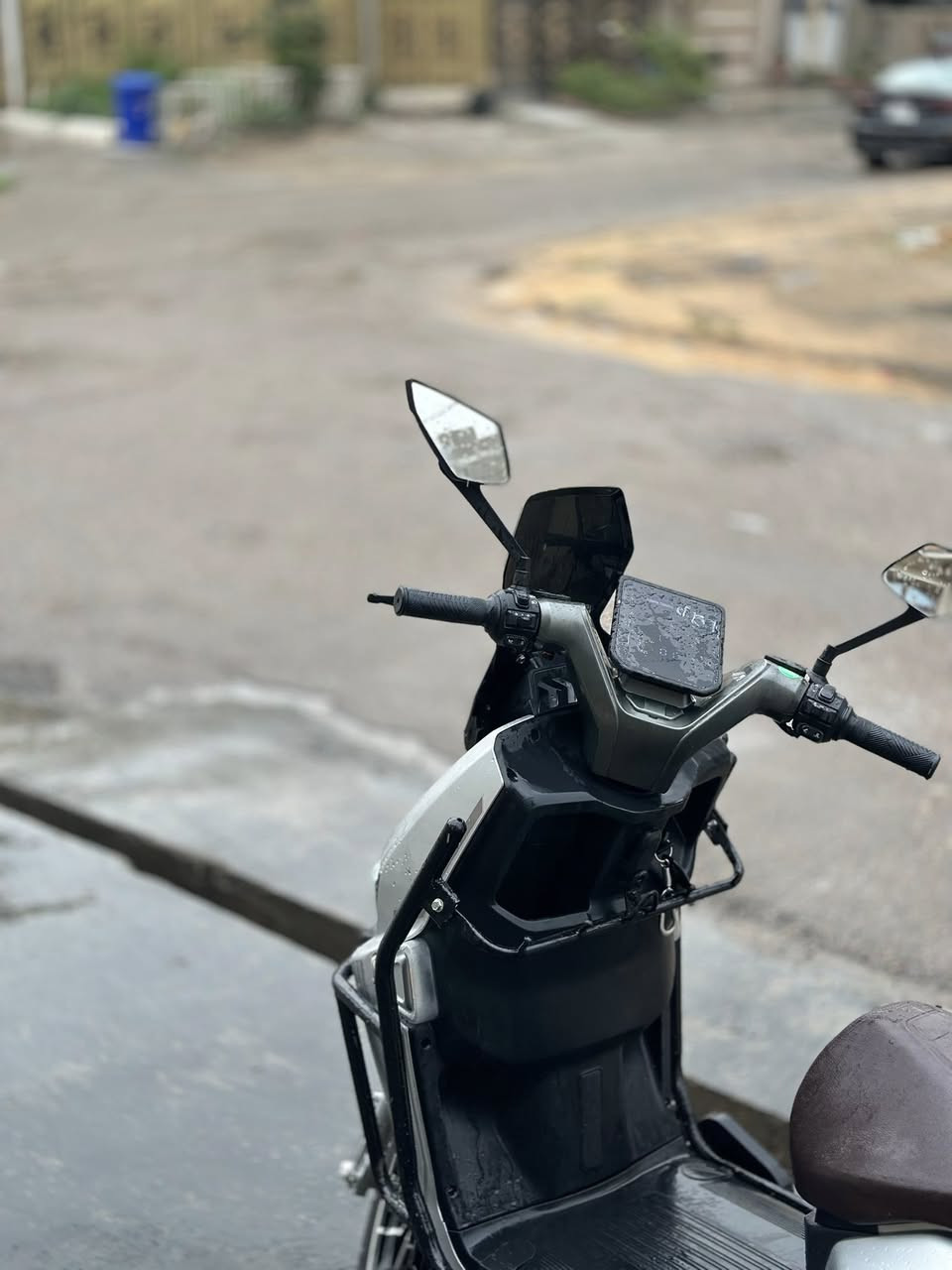 سلام عليكم 
دراجه صاعقه للبيع 
العنوان بغداد العامريه 
***********
