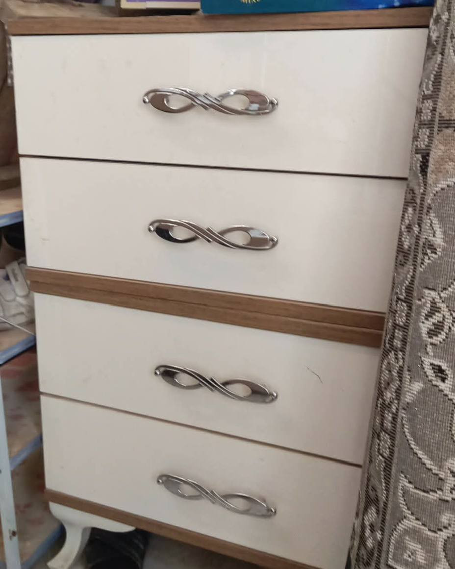 للبيع 
مجرات ب40 وبيهن مجال
المكناسه تشتغل وع الفحص ب30 وبيها مجال


**إذا كنت صاحب هذا الإعلان وتريد حذفه لأي سبب، رجاءا أرسل رسالة إلى الدعم الفني**