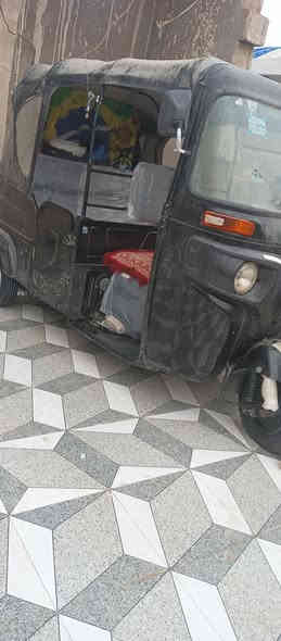 سلام عليكم تكتك رقم البيع بيه بلقد شويه ما تبين مستعجل على البيع 
مكان رفاعي سعر 8700 وبيه مجال الهاتف ‏‪***********‬‏
