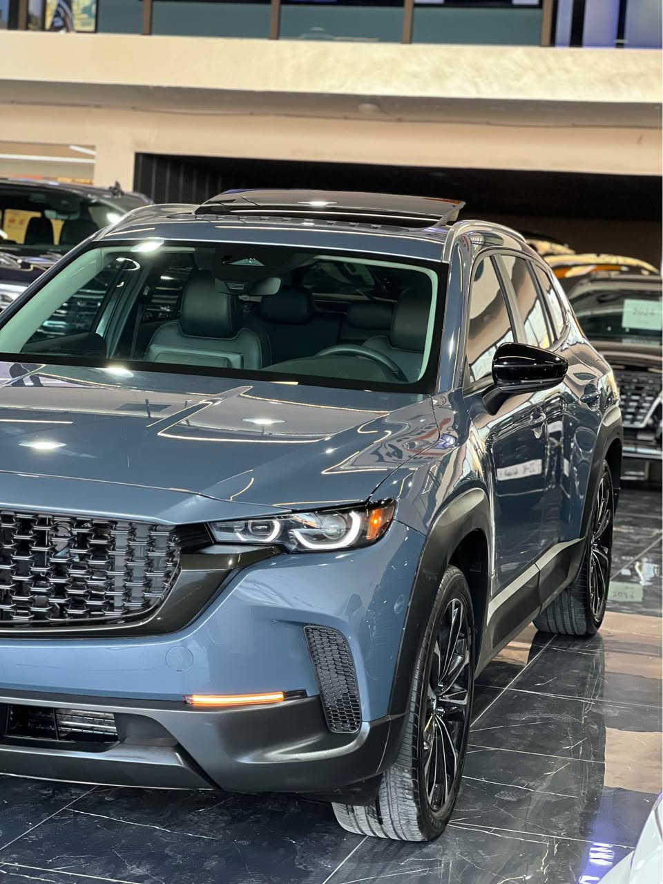 مازدا cx-50 مواسفات پریمیەم
١٠٠٠٠ مایل ڕۆشتوە 
بێبۆیاخ بێگۆڕدراو تەنیا چەند پەنجەیەک pdr هەیە و هیچیتر 
لەسەر دەقی شەریکەیە 
ئێرباگی یەک شان تەقیوە و بیلادی دانراوەتەوە
سعری کۆتای بێ معامەلە ٢٢٩٠٠$ 

7MMVABDM4SN315837
***********
گۆڕینەوەش لەسەر دڵگرتن السليمانية, العراق
