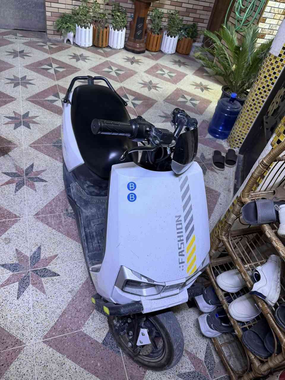 دراجه شحن للبيع مستعجل على بيعتها ***********هاذا. رقمي
