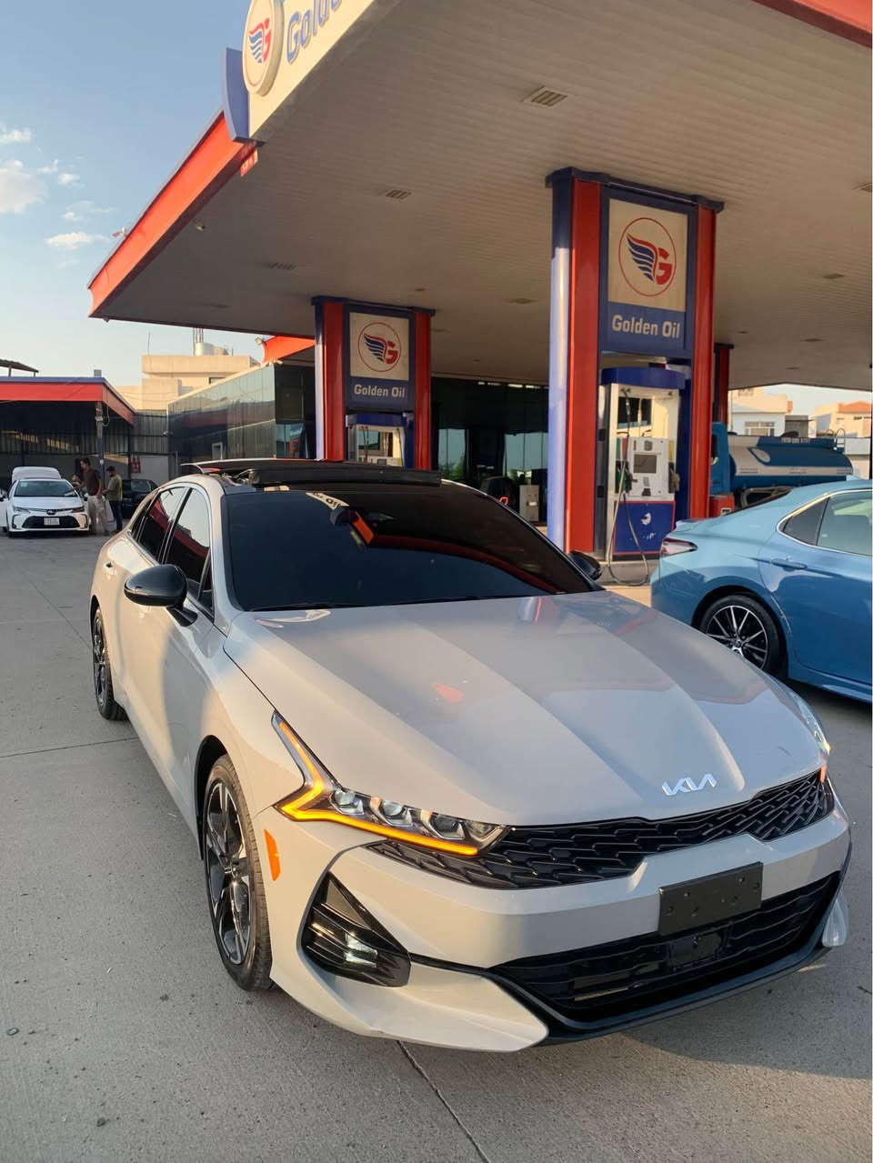 Kia K5
مديل 2024
سيارة كلين تايتل جديد جديد
مواصفات /فول فول واحد علي واحد
ماشية 7  الف ميل
سيارة شرط رقم ترقيم شيمالي فقط
مدة رقم باقي 3شهر تكليف رقم 11.5$وره قة
سعر 215$و بيها مجال
كفالة عامة 
مكان اربيل مدينة معارض 
(***********) اكر, نينوى
