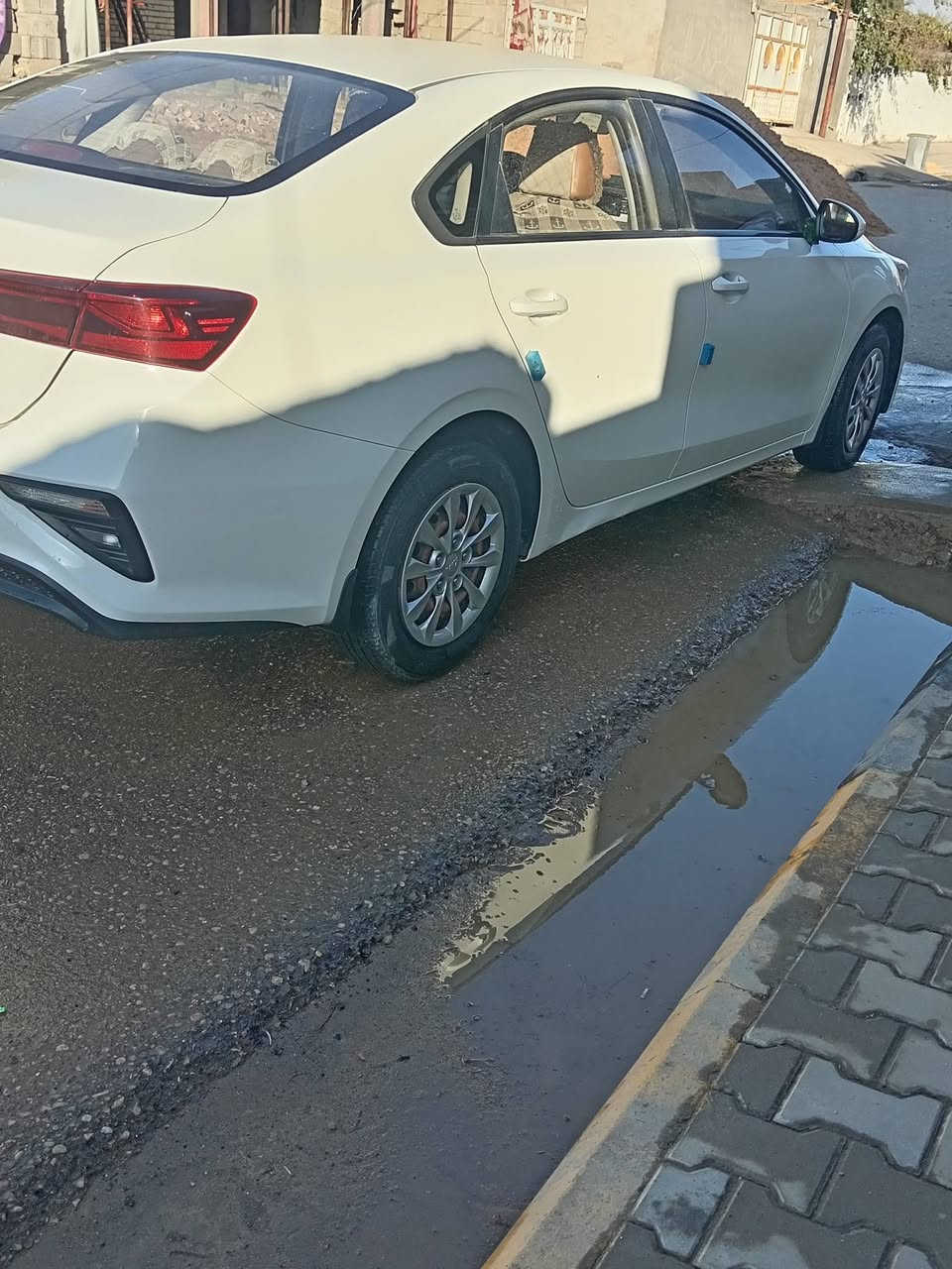 سلام عليكم كيا سيراتو موديل ٢٠٢١ للبيع
مكينه ١٦٠٠ للتواصل على الرقم ***********
