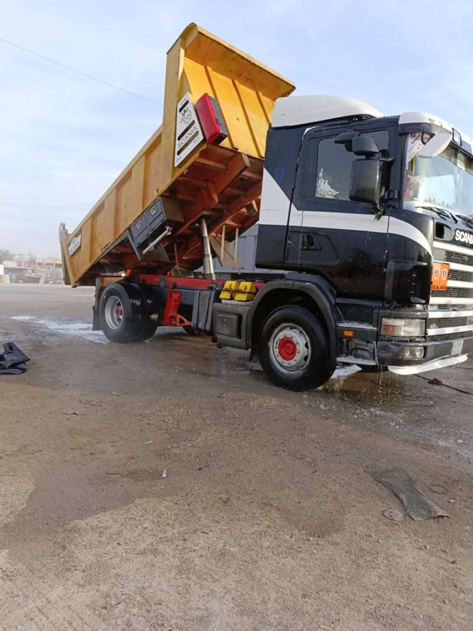 السلام عليكم سكاني للبيع موديل 2002 مكينه بم ونوزل رقم بصره بسمي سنويه جديد مكفوله كفاله عامه الاستفسار الاتصال على الرقم *********** اني مكلف بنشر
