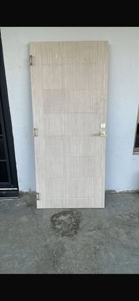 6قطع القطعه سعرها 150مكان بغداد 07874160012