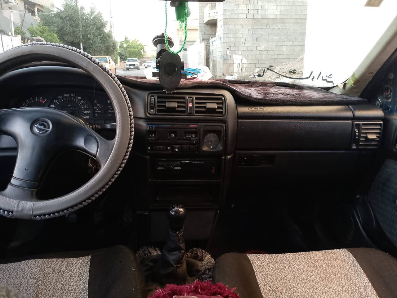 سلام عليكم سياره اوبل مديل 1994 محرك 20 كير عادي رقم ديالى السياره مابيه ضرار تعال افحص وشوف ابعينك بطاقة بازين مقدم عليه صار اهوي من مقدم بيع  مستعجل السعر 36 وبيه مجال لتواصل الرقم هاتف ***********الموقع كركوك
