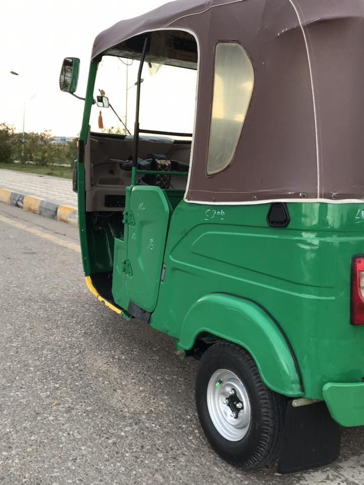 السلام عليكم تكتك للبيع موديل22 شهر 11 رقم وسنوية باسمي كفالة عامة گشرة ومحرك لا تجفيت لا معجون لا صبغ جاهزه ولا ذب عليها ربع كبل للشارع سبير +وجك عنواني عماره ماجديه /ماكدر ارد خاص فقط اتصال /‭٠٧٧٣ ٧٢٨ ٨٧١٤‬
