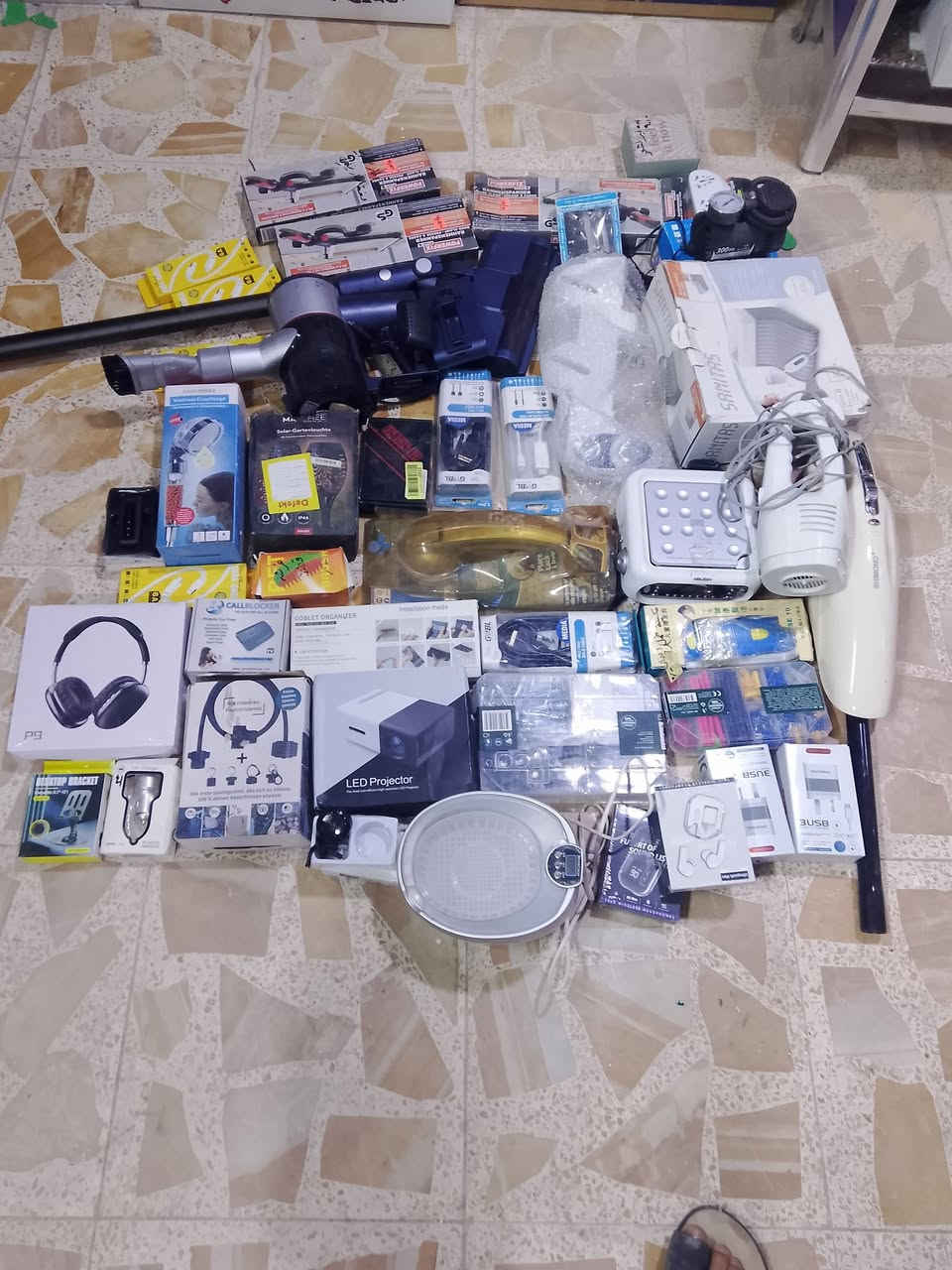 شلعه ب81 الف واصل وقفل لي تفيده خلي يراسلني


**إذا كنت صاحب هذا الإعلان وتريد حذفه لأي سبب، رجاءا أرسل رسالة إلى الدعم الفني**