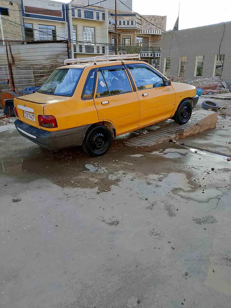 سلام عليكم من رخصت الدمن للبيع كير محر ك خير من الله لا تنقيص ولا تبخير رقم انكليزي هيئه غرامات ما عليهه موديل 2012تحويل ثاني يوم *********** سعر 26بيهه مجال مكان بغداد كاظميه
