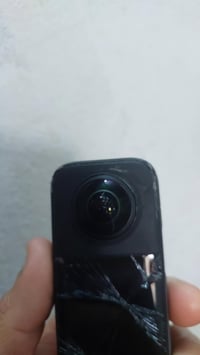 انستا X3 للبيع شاشه وعدسات ضرر ملاحظه تشتغل كامره. تواصل ع الرقم فقط  ...