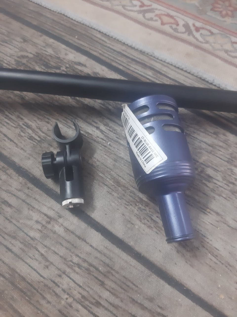 مكرفون بهاذا لشكل امزون للبيع انطيني سعر وبل عافيه بس ماعرف بيهن صح هوه هيج بيه نقص


**إذا كنت صاحب هذا الإعلان وتريد حذفه لأي سبب، رجاءا أرسل رسالة إلى الدعم الفني**