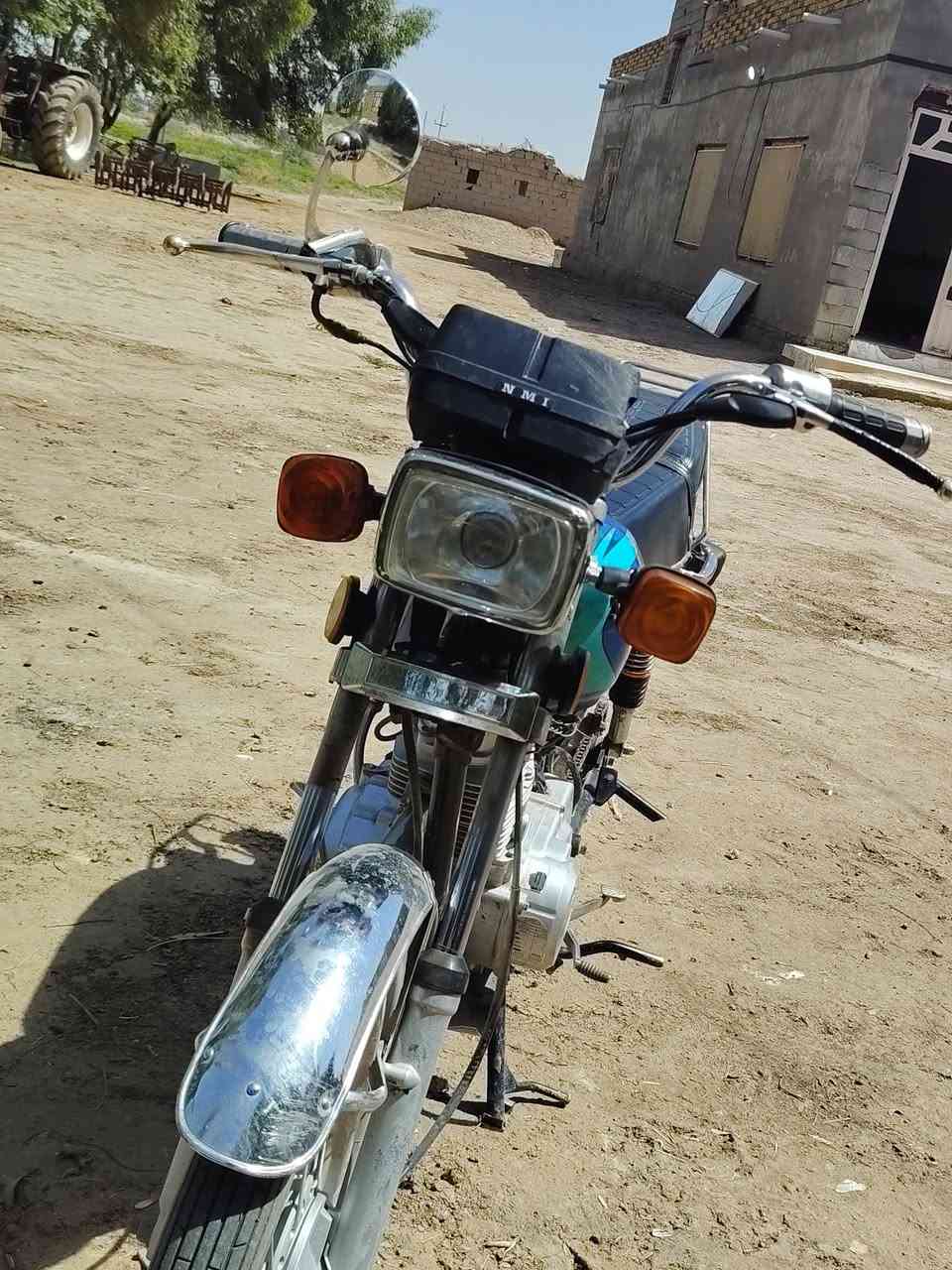 سلام عليكم دراجه شبه نامه للبيع موديل ٢٥ محرك وشاصل مكفول دراجه (مكلوبه) بيه شخطات قليل  ب ٦٥٠ وبيه مجال قليل وراق سكنر


**إذا كنت صاحب هذا الإعلان وتريد حذفه لأي سبب، رجاءا أرسل رسالة إلى الدعم الفني**