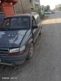 دوج لبيع  كوم حديد سيارة تشتغل سعر 14 استفسار 07823173586