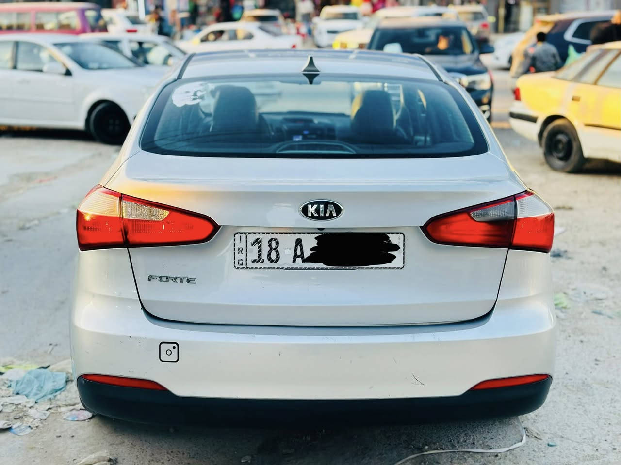 سلام عليكم لبيع فورتي 2016 وارد أمريكي ( كندي )
رقم بابل الدولي سنويه لل 27  تحويل مباشر سياره نضيفه وجاهزه من جميع النواحي ماشيه 152 ميل 
((بيها صبغ بنيد و صفحه السكن بيها كلير بدون دواخل شواصي لغود مكفول )) 
محرك 2000 دوش كير At بلادي محرك كير حداديه تبريد كلها جاهزه وجيد جدا 
مواصفاتها
((  شاشه تاب كامره دواره تحكم استرين جهتين نضام ECO اقتصاد بانزين كشافات اماميه ))
والسياره جاهزه من جميع النواحي ونضيفه وكاعده كلش بل شارع 

السعر 108 وبيها مجال حك الجيه 
للاستفسار *********** 

الموشراي لا يضل ابكيفه ينطي أسعار والسوك كلشي بس والسياره محد يعرف قيمتها بس الجناي وبل حقيقه احلا من الصور وحلالي عزيز مثل ما انته عزيز
