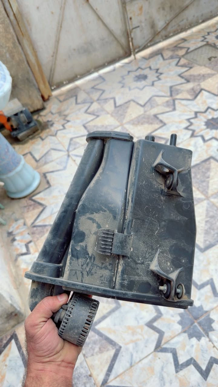 ادوات احتياطيه رانج مستعمله نضيف للبيع كلشي بسعره لاتراسل اتصل وتدلل مكاني بالبصره ***********
