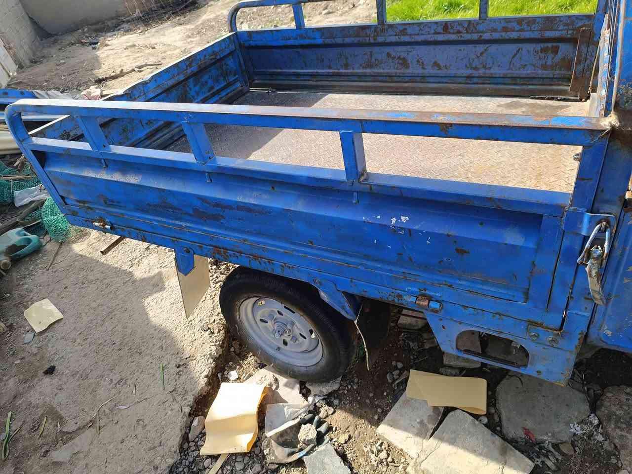 ستوته موديل 12بدون اوراق مكفوله من سرقه سعر 500وبيه مجال مكينه نضيفه كهربايات شغاله مكاني كوت ام هليل ***********
