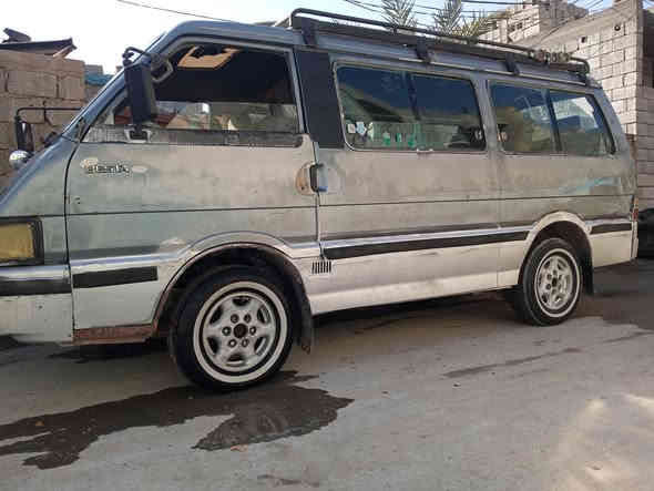 سلام عليكم
كيا بسته للبيع موديل ٩٤ سعر ٣٧ وبيه مجال رقم الهاتف 
***********
