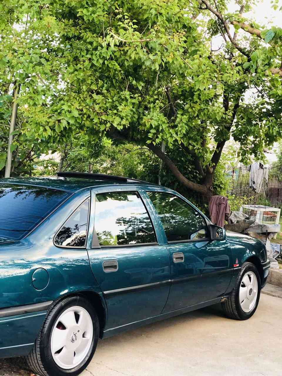 📦طك كارتون
ئۆپل🪬 فیکترا مۆدیل 1994 مەکینە 18 گیرعادی سلاید ناو فۆرمیکا رەقەم سلێمانی سەنەوی تازەیە سەیارەکە بۆیاخی نیە کال بوونەوەی نیە هەموو گیانی لەسەر دەقی شەریکە ماوەتەوە شوێن سلێمانی
***********
