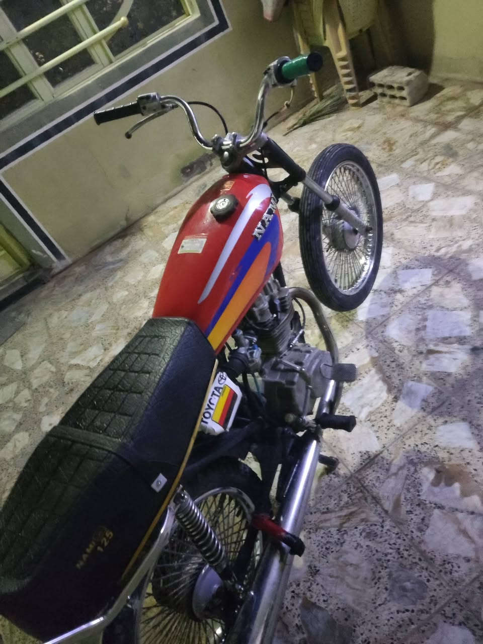 سلام عليكم اربعه كير للبيع  اصولي اصولي اصولي دراجه وكيلها حمودي العارضي شاصي 14 دراجه محرك ساخت ايران بلاد وقوي دبلات تايرات  تانكي كشن جدد دراجه ما عايزه سعرها 450وبيها مجال قليل شاصي نامه موديل 14 ...... رقمي ***********
