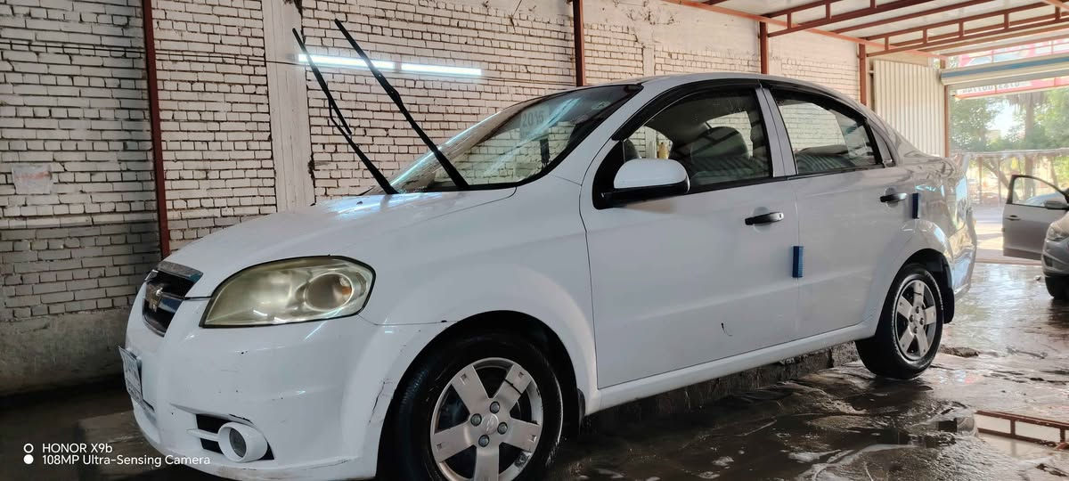 ‎سياره افيو 2015 رقم نجف خليجي مسكر بيه قطعه وحده جاملخ بدون تبديل سنويه ل2028   رقم ***********.‎ النجف, العراق
