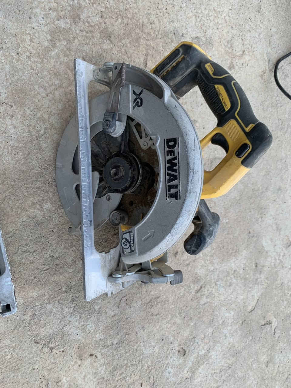 منشار شحن كهربائي للبيع ⚡
للتواصل واتساب ***********
