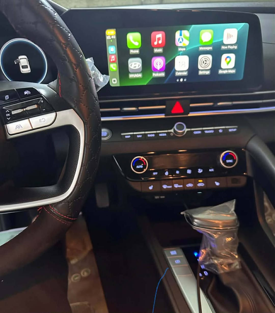 هونداي النترا SEL 2024 مرقم بغداد سنوية باسمي
بجم كبس بدون ايرباك فقط حادث جاملغ خلفي صور الحادث بالمنشور
ماشيه 9500 ميل
شاشه متصله
كيجات دجتل 
اناره داخليه بالدشبول
بصمه تشغيل + تشغيل عن بعد + بصمه ابواب
فتحه سلايد ,لدات امامي,زنون بلادي
رادارت امامي وخلفي وجانبي,حساس خلفي 
تحديد مسار ,انظمه قياده ,شاحنه لاسلكي 
سستم صوت  bose
ويل 17 كروم
مكينه 2.0 دوش 
دخول ذكي وترحيب ,وجنطه ذكيه تفتح عند الاقتراب
وبعد بيها مواصفات مكان السيارة بغداد 
السعر  185 بيها مجال
*********** بغداد, العراق
