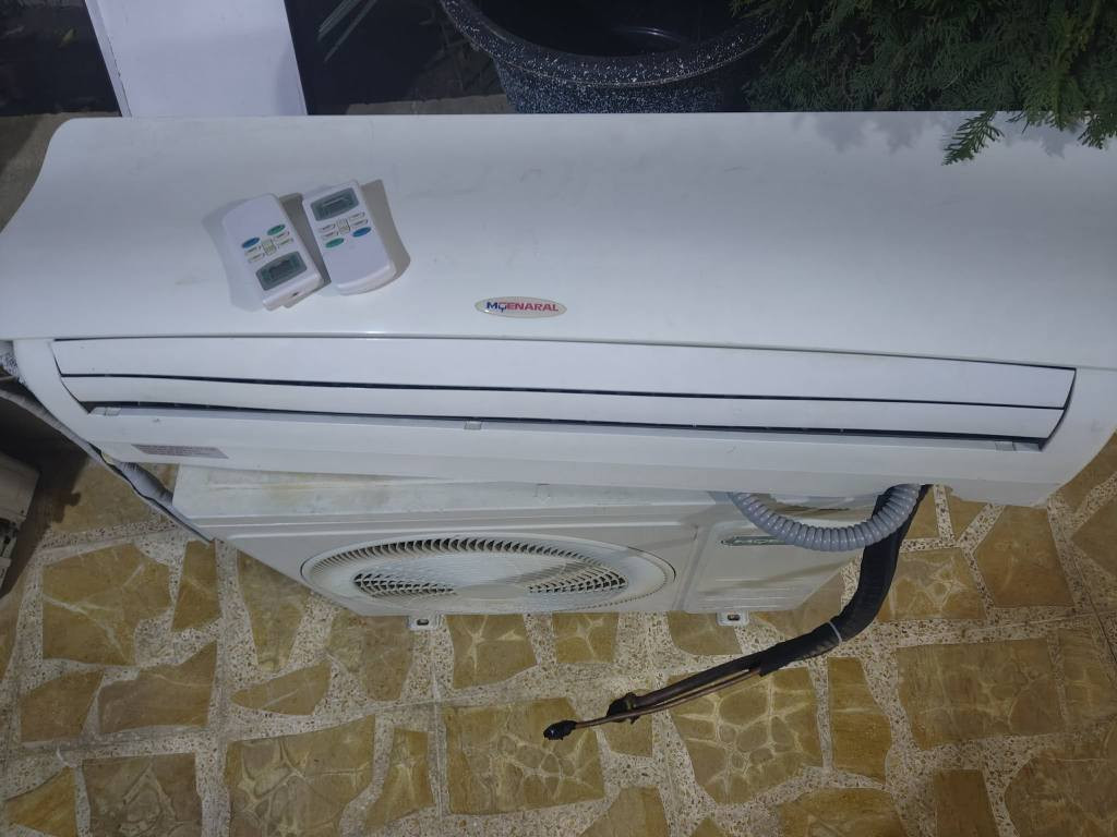 سبلت للبيع النوع جنرال ام واي حجم طنين فول نظاافة وشررط شغال كلو اسبوع ضمان بعد الشد...بارد ثلج وتدفئة فول..
ألسعر راسلوني خاص او اكون اسفل ألمنشور مكتوب مراسلة موصل, نينوى


**إذا كنت صاحب هذا الإعلان وتريد حذفه لأي سبب، رجاءا أرسل رسالة إلى الدعم الفني**