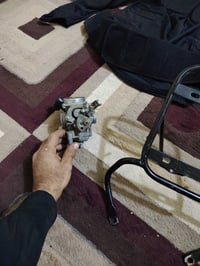 ترايش ماكس عدله منغولي اهم يشتغل السعر 15 الف.... كفر منغولي نقص بي بس...