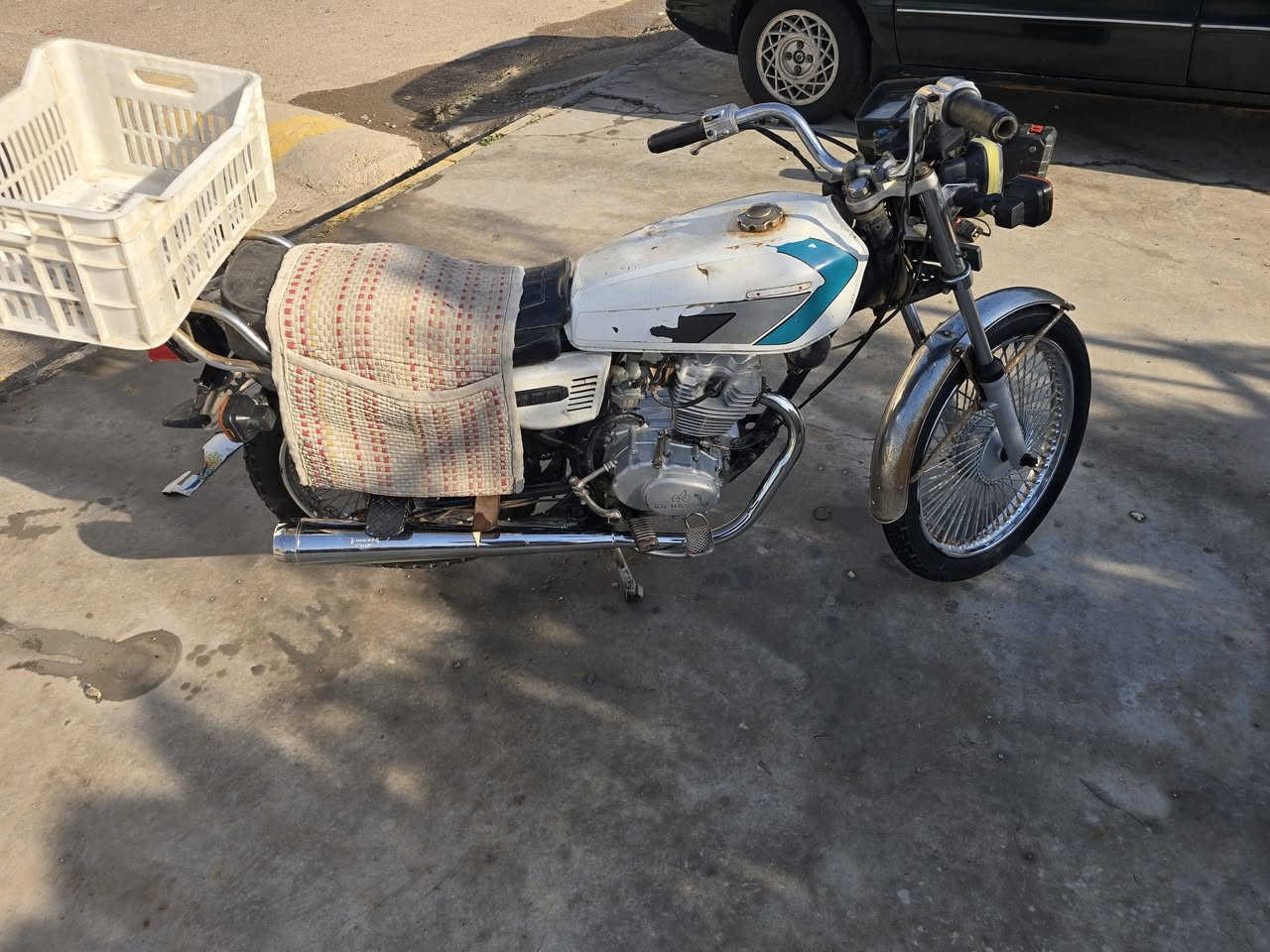 دراجه للبيع 4 كير أوراقه موجوده 
السعر 450 ....***********
