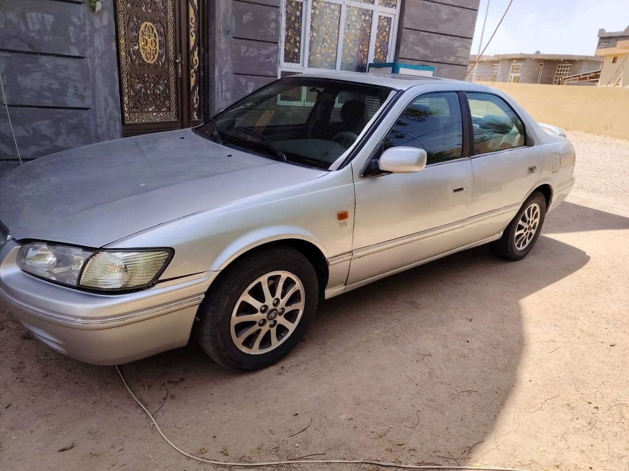 السلام عليكم. كامري موديل 2001 خليجي . بيه جاملغ امامي بدون داواخل

محرك. كير. شاصي. لغد كفاله

سياره مصبوغه حزام الجماليه

فول مواصفات. محرك 6 سلندر. فتحه سقف شاشه

سياره تخم تاير جديد. منضومه بانزين كله جديده 

سياره مناقصه فقط التبريد عوزه بس غاز

الشراي يتصل وبي خير ويدلل

مكلف بل نشر

مكان السياره الأنبار فلوجه الفلاحات ***********
