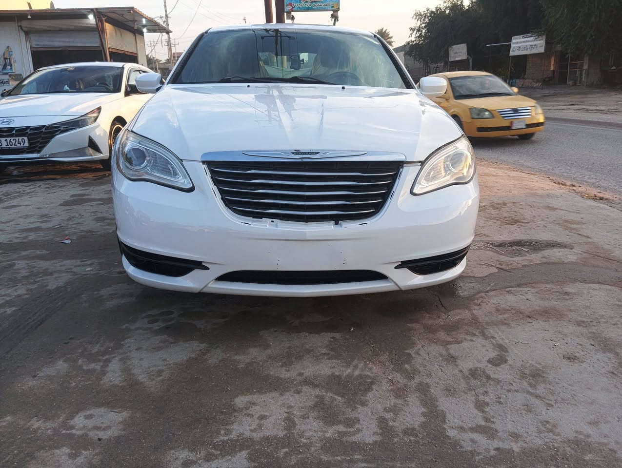 السلام عليكم مكاني بابل حله سي 200 موديل 2012 سياره جاهزه على 24 حبايه تبريد تخم تاير حداد الخلفي امامي سياره جديده على ايد شخص واحد سعر 75 رقم واسط باسمنا السياره ///***********
