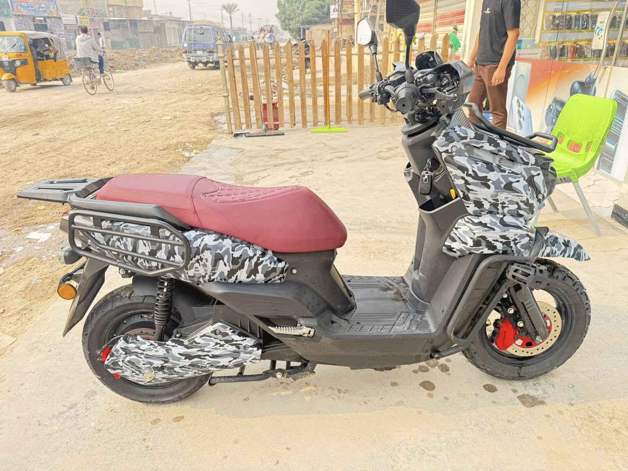 اباجي شحن
بطاريات مصطره 
سعر 900
***********
واتساب مفتوح ✅
