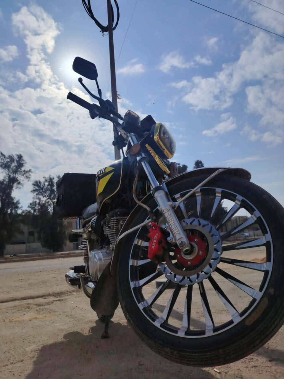 السلام عليكم ايراني سونك موديل 2025 بس البصمة مالتهة واكفة 
السعر 850 وبيهة مجال 
***********
‏‪***********‬‏
