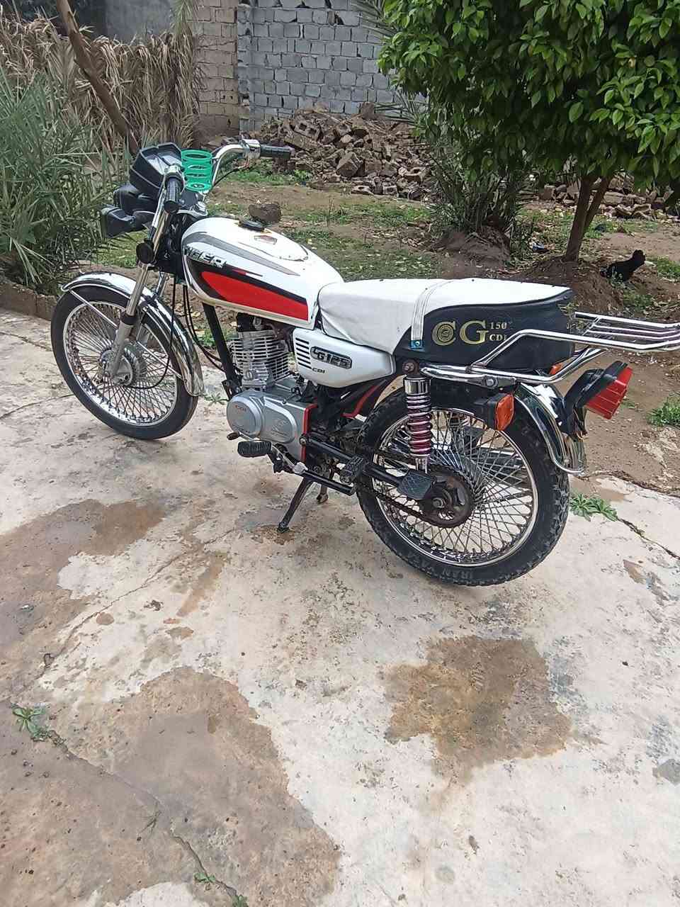 تايگر للبيع موديل 21اوراق كاملة السعر 350/التواصل عل رقم***********/المقدادية منطقت نوفل المو شراي لايتصل بيهة مجال بصيط
