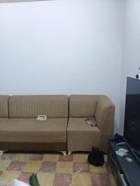 للبيع نظيفات كسر ما بيهن دوشمه قويه 07732539599