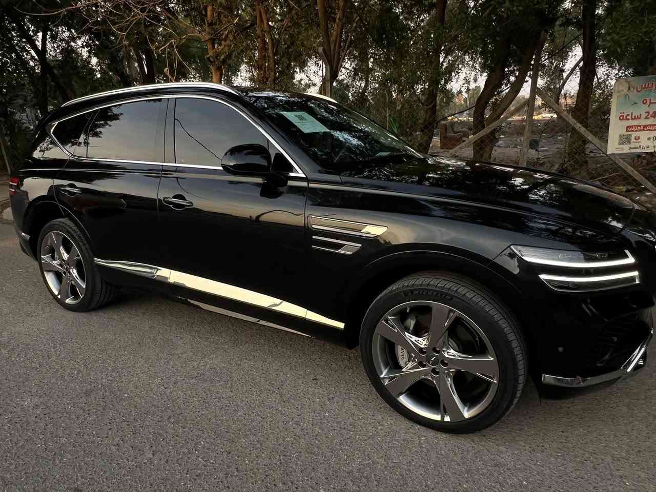 للبيع جينيسيز GENESIS  GV80 2024 prestige ✅ برستيج اعلى فئة مواصفات
اعلى مواصفات برستيج
رقم بغداد باسمي
محرك 6سلندر twin turbo
 السياره وارد امريكي داخله على اسمي  
ماشية 8000 
الممشى من امريكا 8000الف

السياره جديده وباعلى المواصفات
بانورما 
شاشه 12 بوصه لمس
داتا شو الجامه الامامي 
عدادات ديجتال
ماوس تحكم 
5كامرات 
رادارات امامي +جانبي 
تحكم كامل بالقياده 
خروج عن المسار 
5وضعيات قياده 
نقطه عمياء 
لد اناره داخلي الوان 
جميع الكراسي كهرباء 
كراسي مساج 
تدفئة وتبريد كشنات +استيرن  تدفئه 
ستائر ابواب خلفيه 
صندوق كهرباء 
كشن السايق ميموري 
اوتو بارك 
تقديم وترجيع بالريمونت 
شعار ترحيب جنسيز 
شحن وايرليس 
سايد بريك كهرباء 
بردات خلفية كهرباء
بدون حادث فقط سرقه 2 جاملغات امامي  
للتواصل اتصال واتساب
***********
