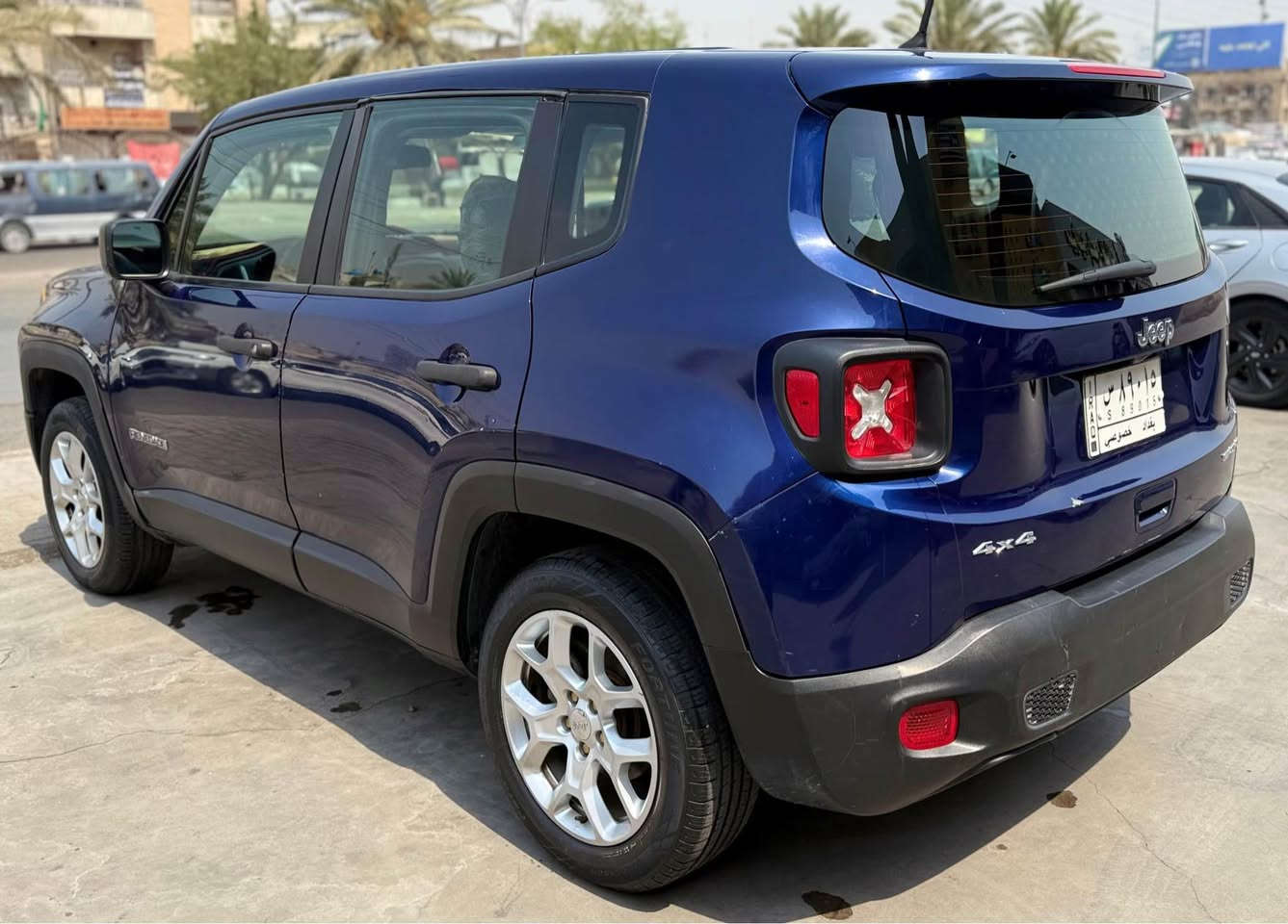 جيب موديل 2020
للبيع
محرك 2.4 كير اوتو
سيارة مواصفاته معروفه
صور حادثه بل منشور جاملغ و بنيد
رقم شاصي 👇

ZACNJBAB4LPL23526

مكفولة شاصي و لغد 
و بيه يم البكلايتات الخلفيه صبغ
مكان السياره بغداد الحرية
معروضه 118 ورقه و بيه مجال بسيط
*********** بغداد, العراق
