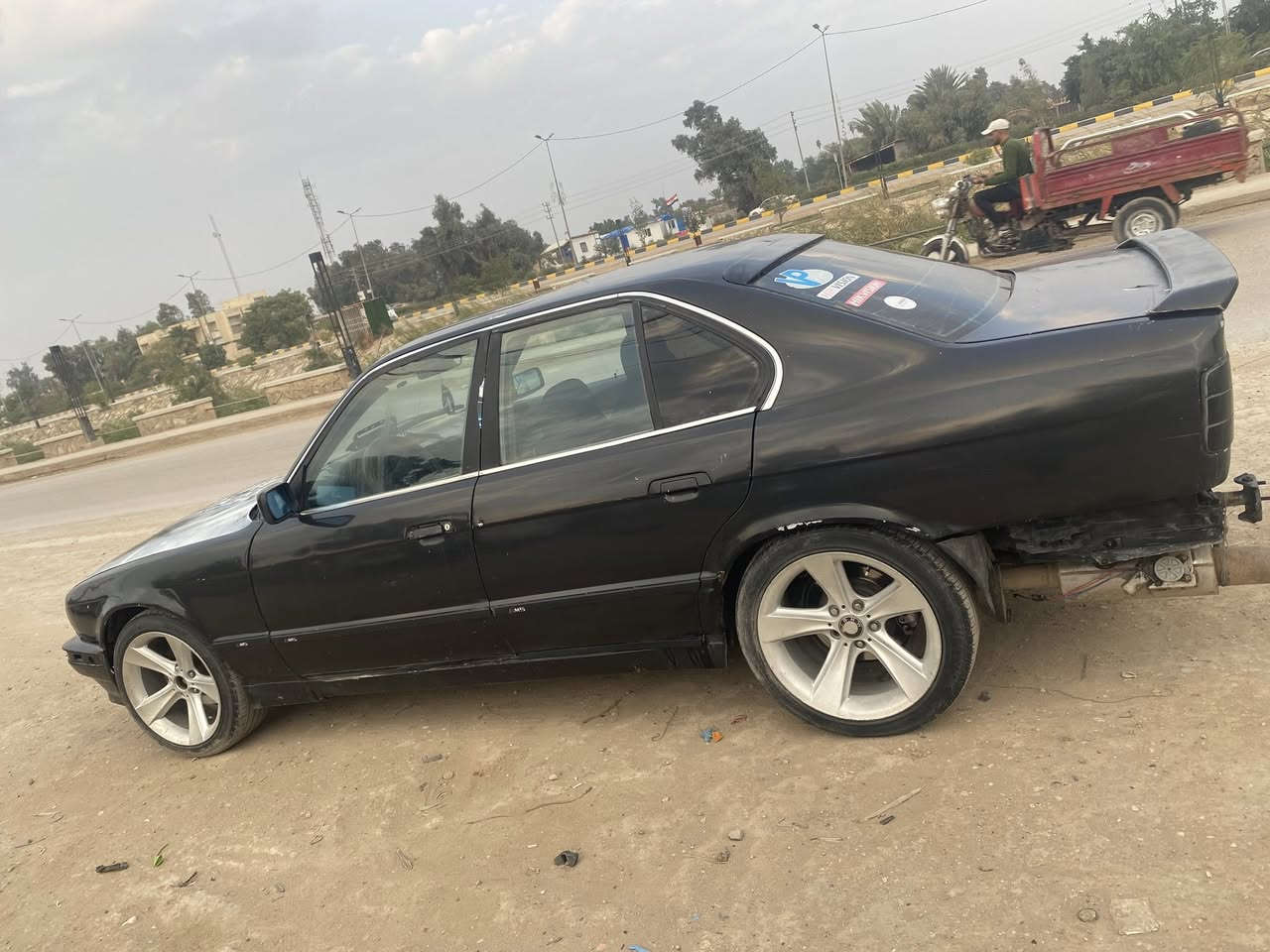 السـِٰلامٰ عـــٍٍّّْْـٍّْليـــٌٍِٰڮٍّْم BMW535 للبيع او مراوس سيارة قوية رقم بغداد سنوية لل 26 عليهة سيارة فارة يطغ بداية صوت قليل ماتكلف حتة 200 الف عليهة اضافات كزوز بوابات  عليهة ويل هامان 18ومبرمجة طلقات نار مكاني بابل جبلة  دعامية موجودة هية والبرانكيت اني فاتحهن ***********
